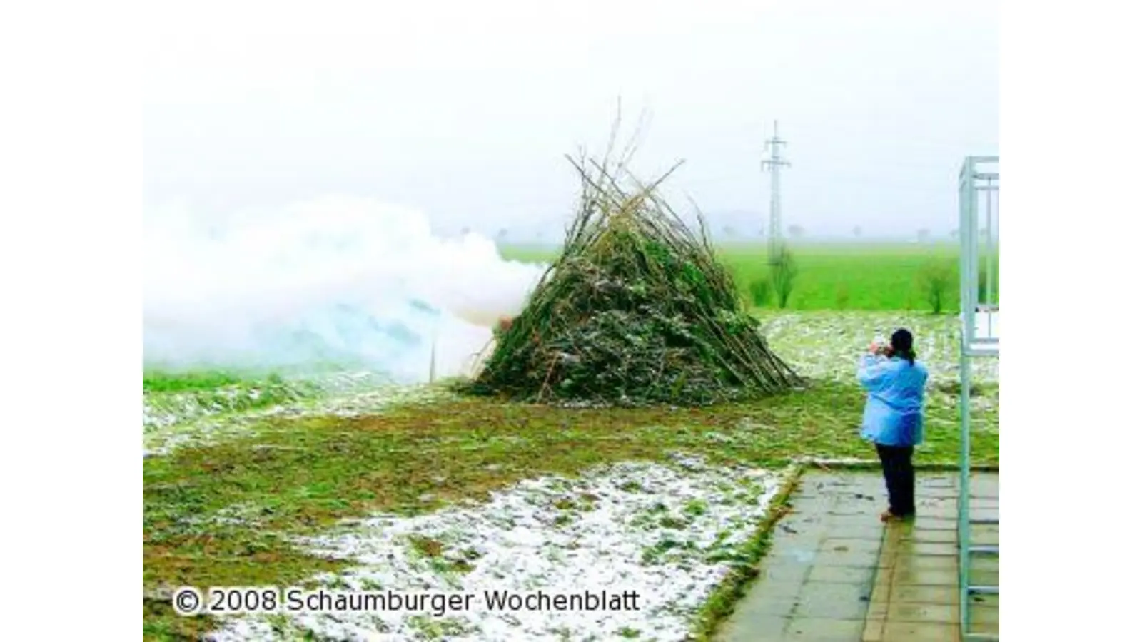Osterfeuer brennt doch noch (Foto: red)