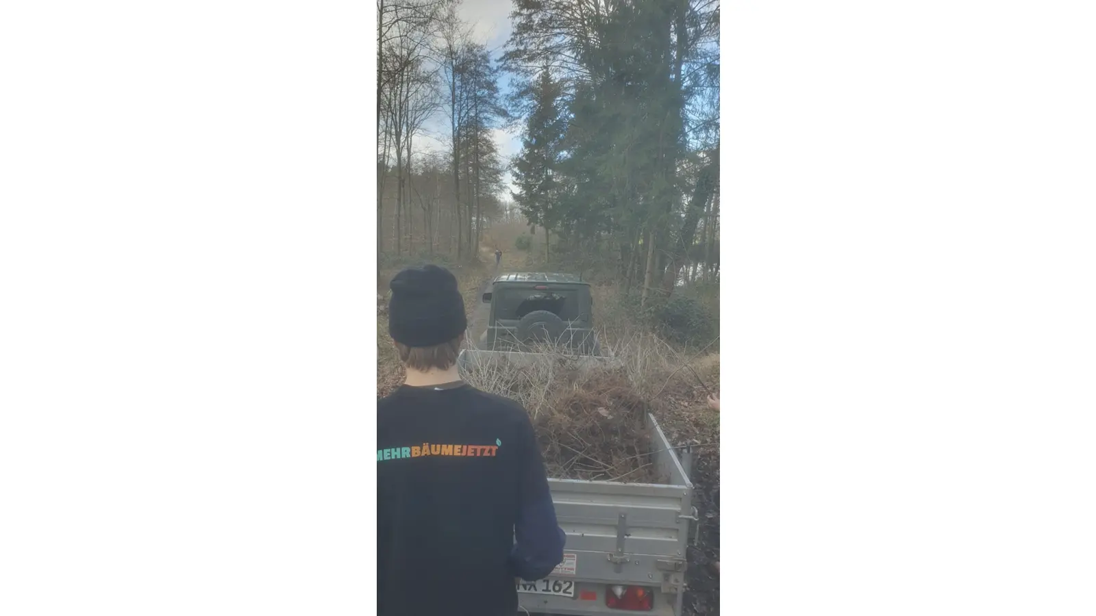 Die Initiative rettet Bäume, die bei der Grünpflege entfernt werden würden. (Foto: privat)