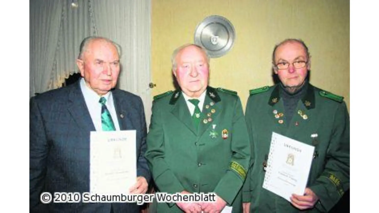 Dem Verein 60 Jahre die Treue gehalten (Foto: bb)