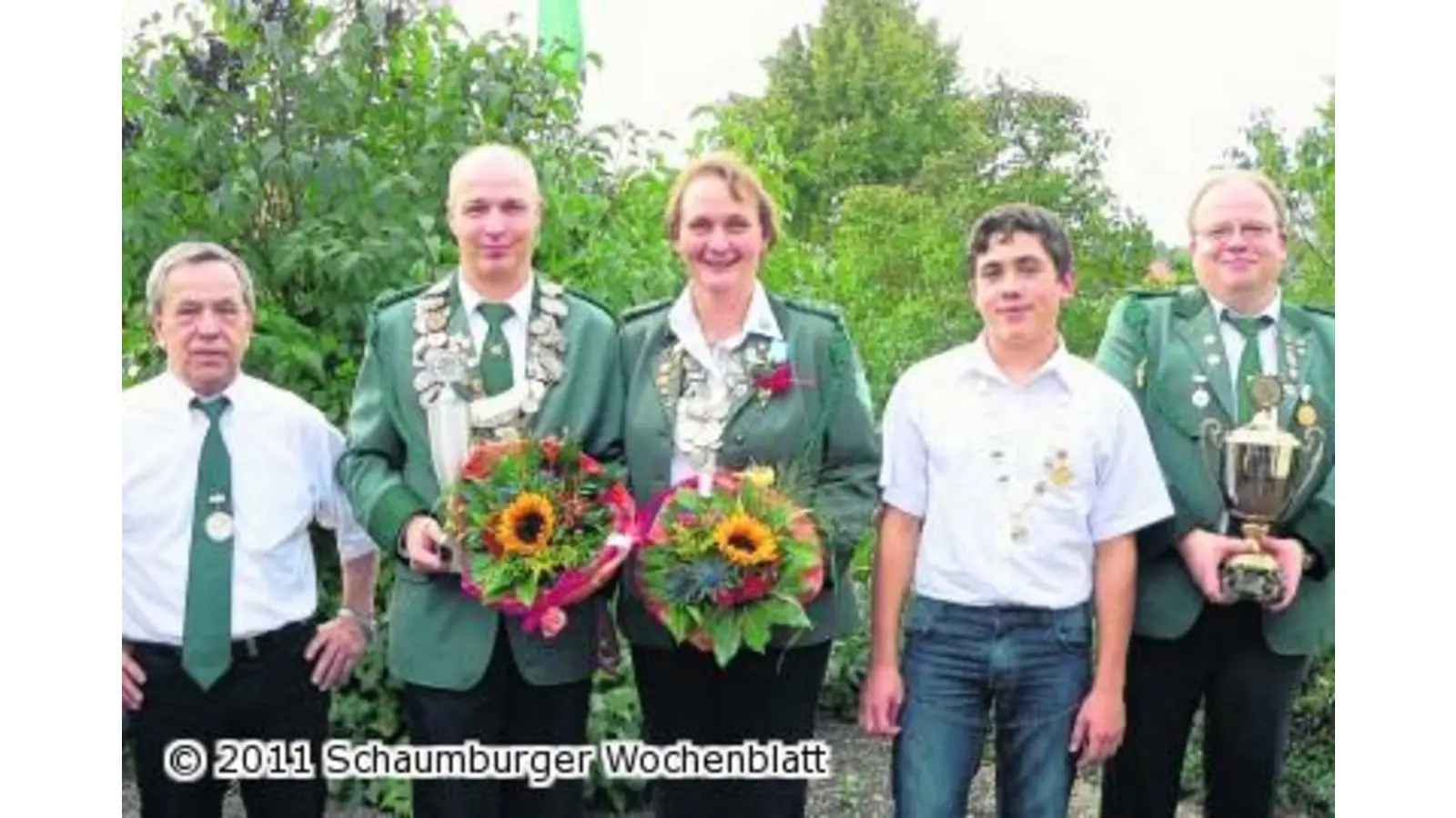 Neue Kette für den Jugendkönig (Foto: al)