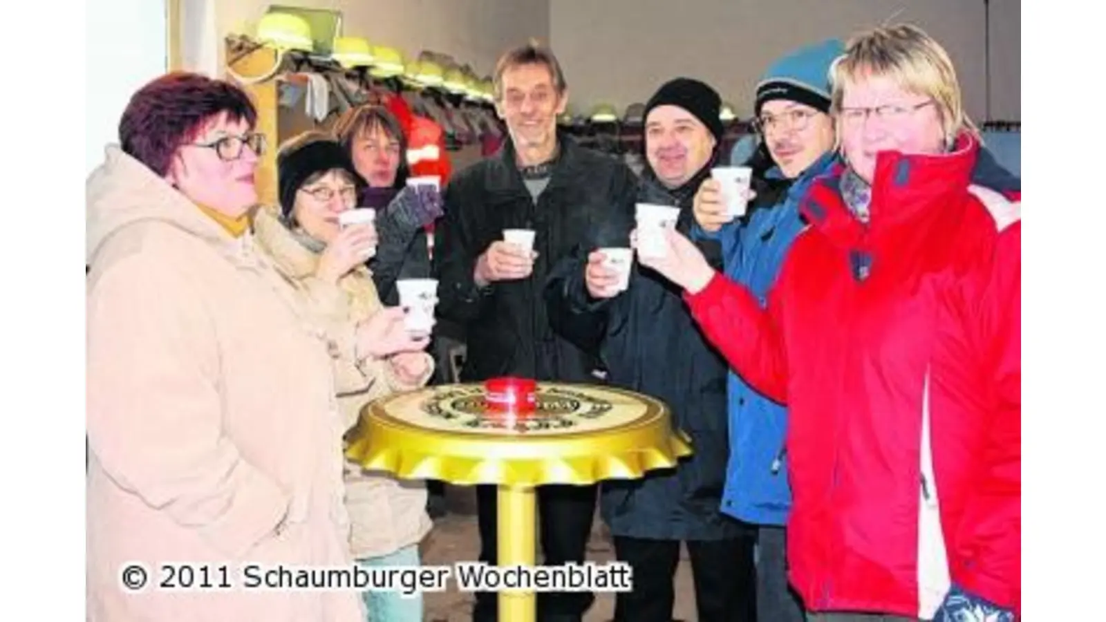 Adventzauber vor dem Gemeinschaftshaus (Foto: tt)