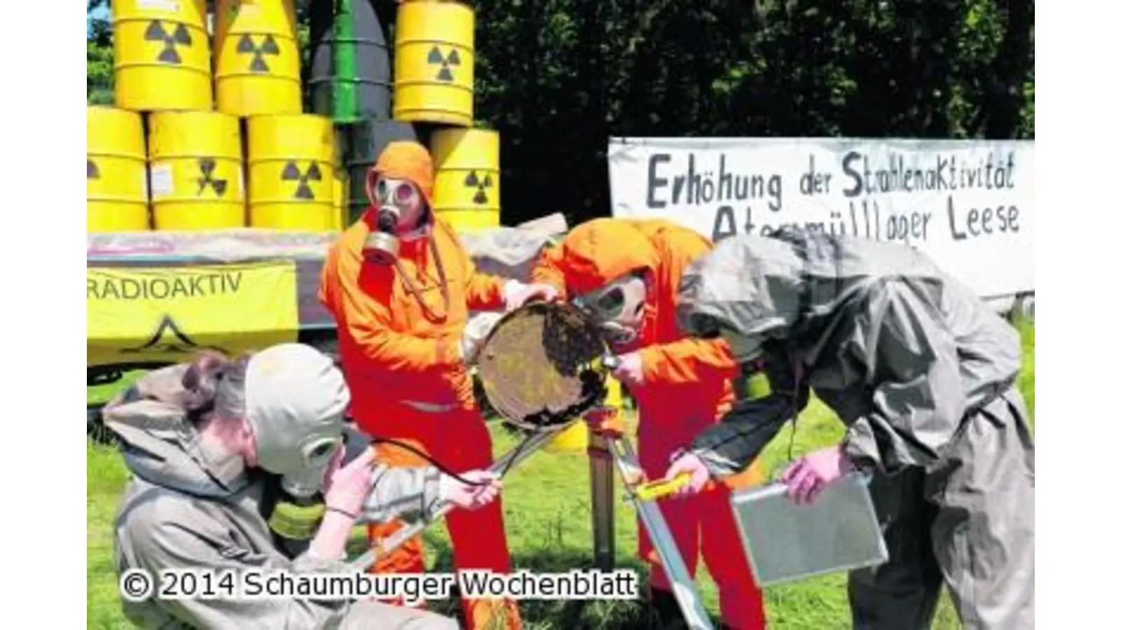 Atommüllfässer als Zeichen des Protests (Foto: em)
