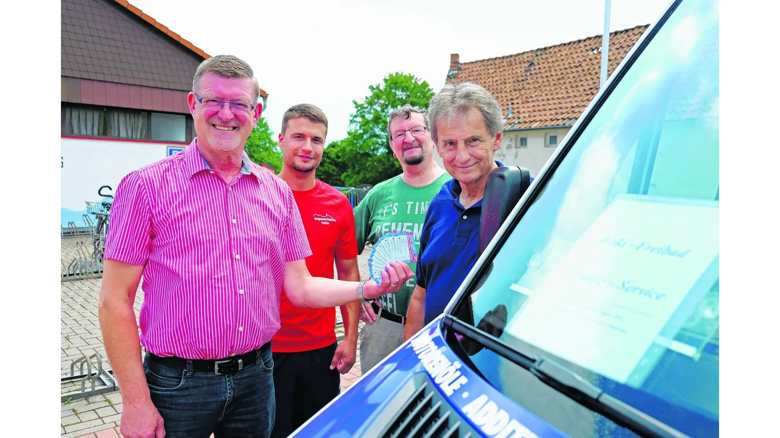 Shuttle-Service zum Freibad nimmt Fahrt auf (Foto: jl)