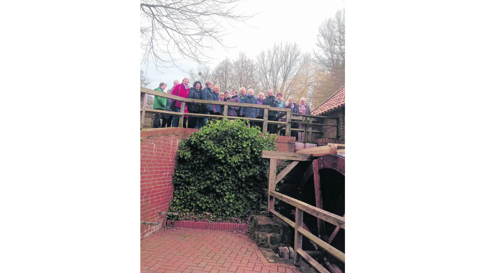 Landfrauen auf Modefahrt (Foto: gr)