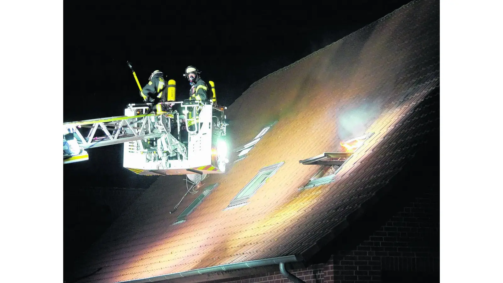 Schwerverletzter durch Feuer in Wohnhaus (Foto: em)