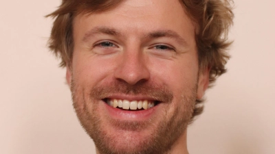 Musiklehrer an der der IGS Wunstorf: Jonathan Hiese. (Foto: privat)