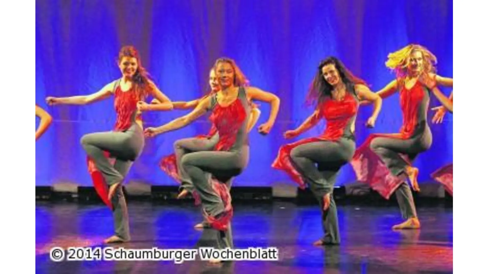Große Tanzperformance bezaubert das Publikum (Foto: bb)