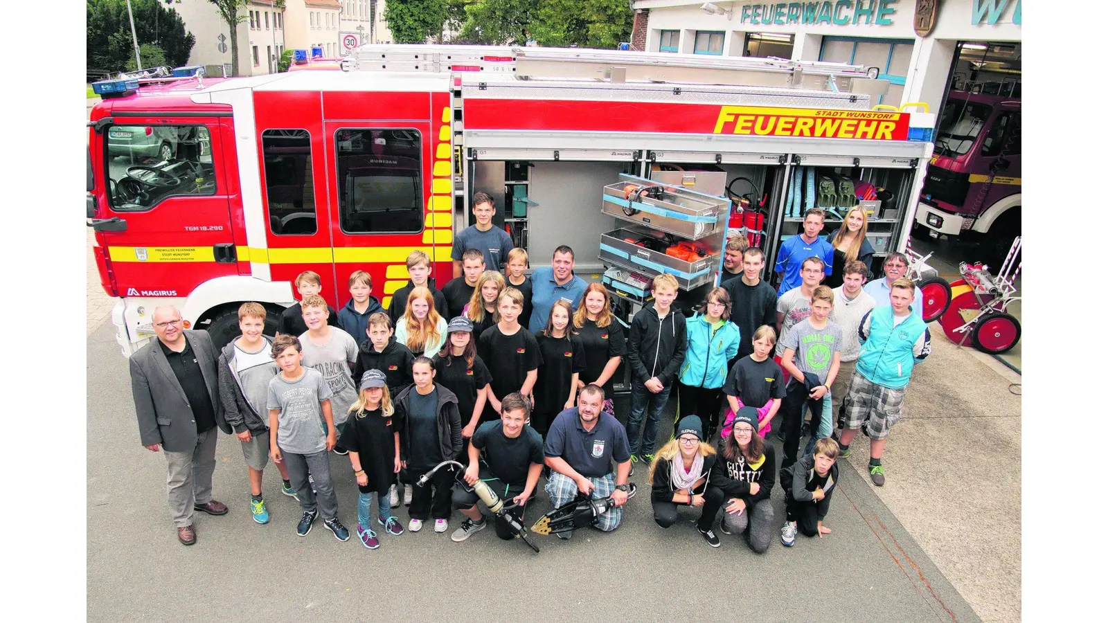 Partnerstadt zeltet auf der Badeinsel (Foto: gi)