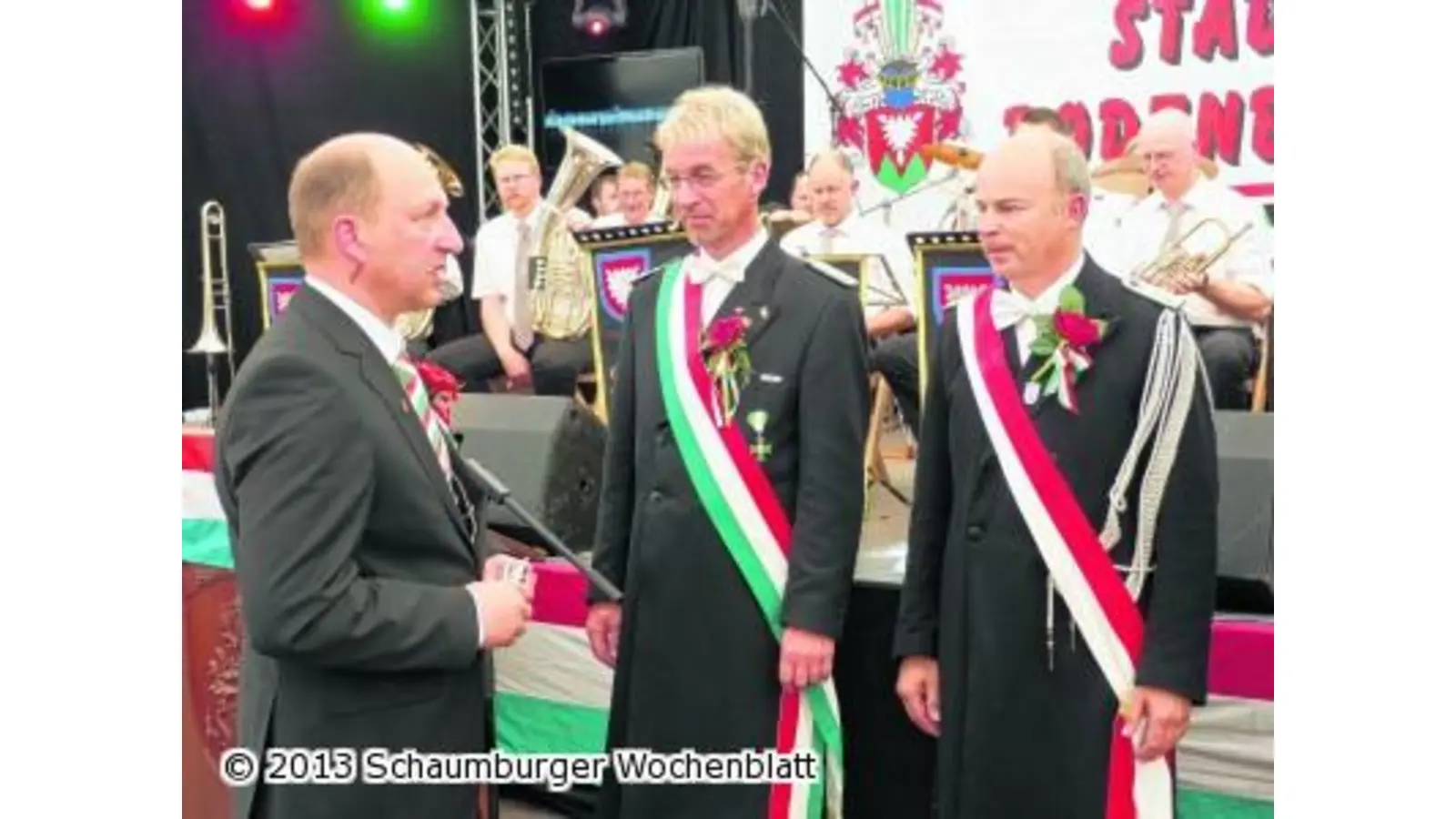 Ein sichtlich bewegender Kommandowechsel (Foto: red)