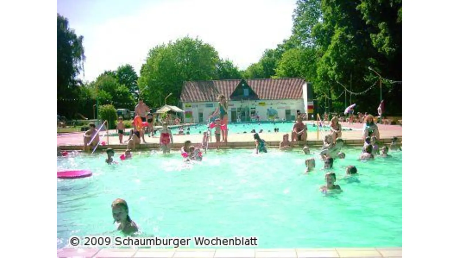 Badehose und Bikini aus dem Schrank holen (Foto: bb)