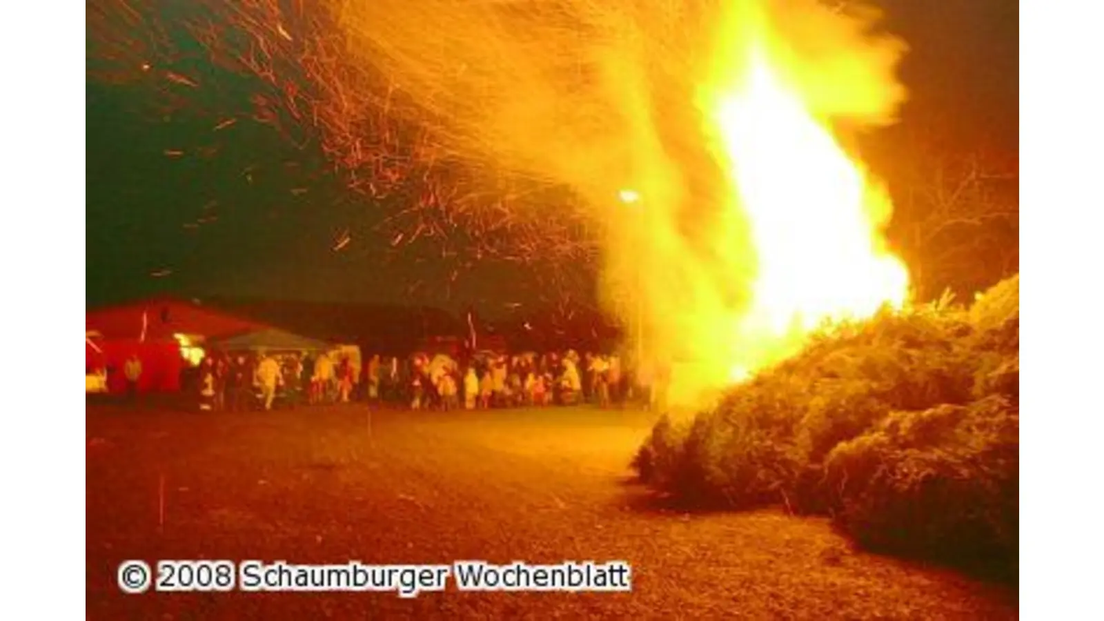 Rodenberger Osterfeuer (Foto: bb)