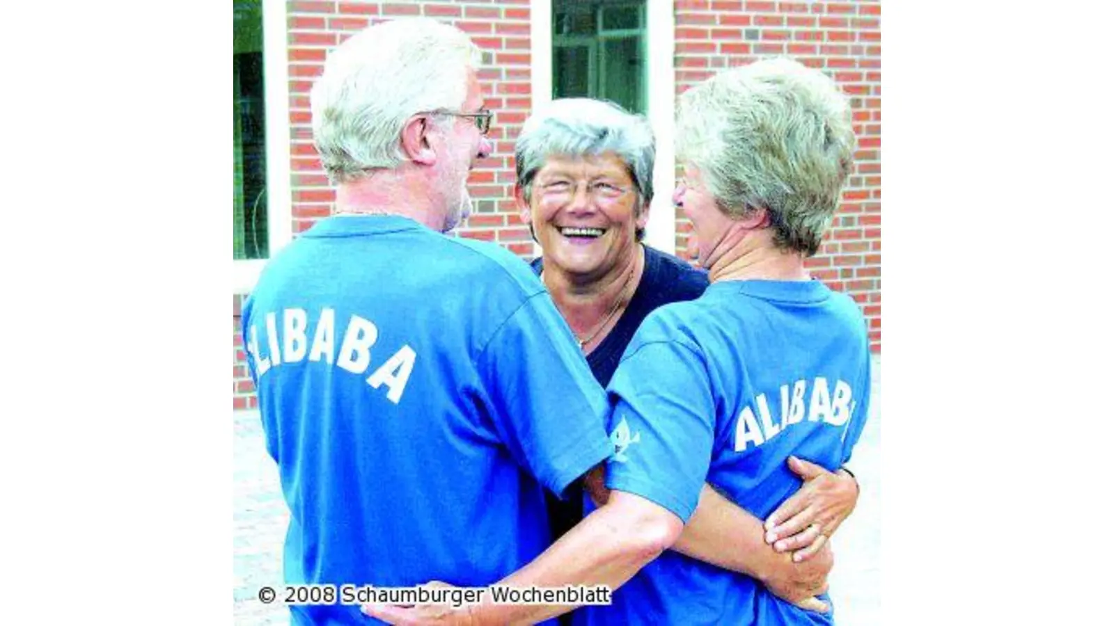 Der Titelverteidiger rutscht als letztes Team in die Zwischenrunde (Foto: tt)