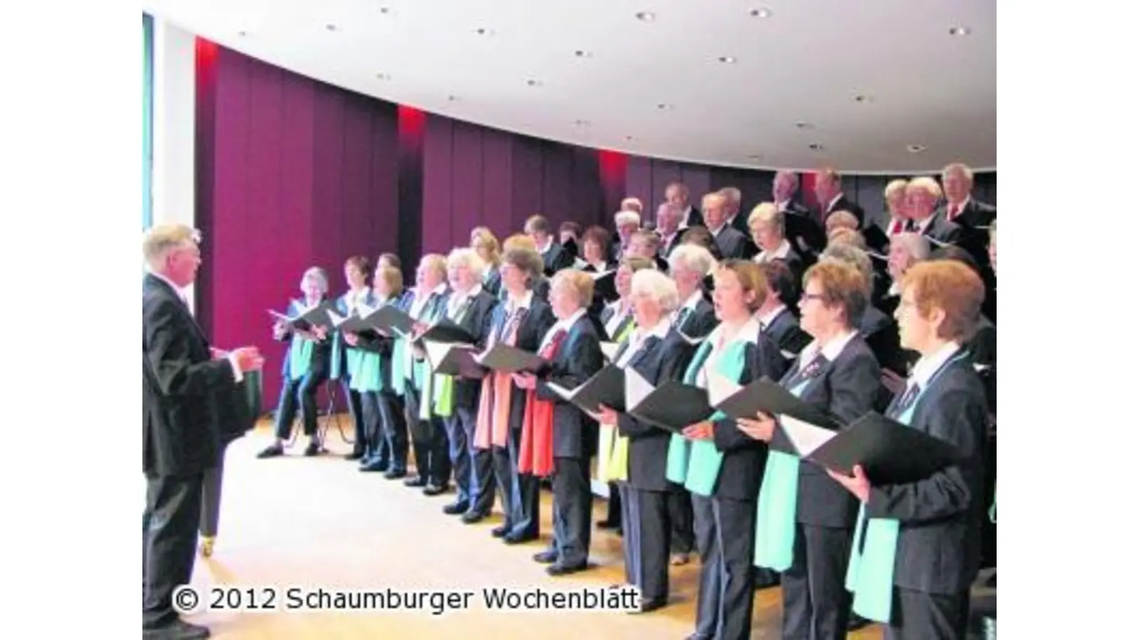 Musik und Gesänge zur Erinnerung an die Alhambra (Foto: tau)