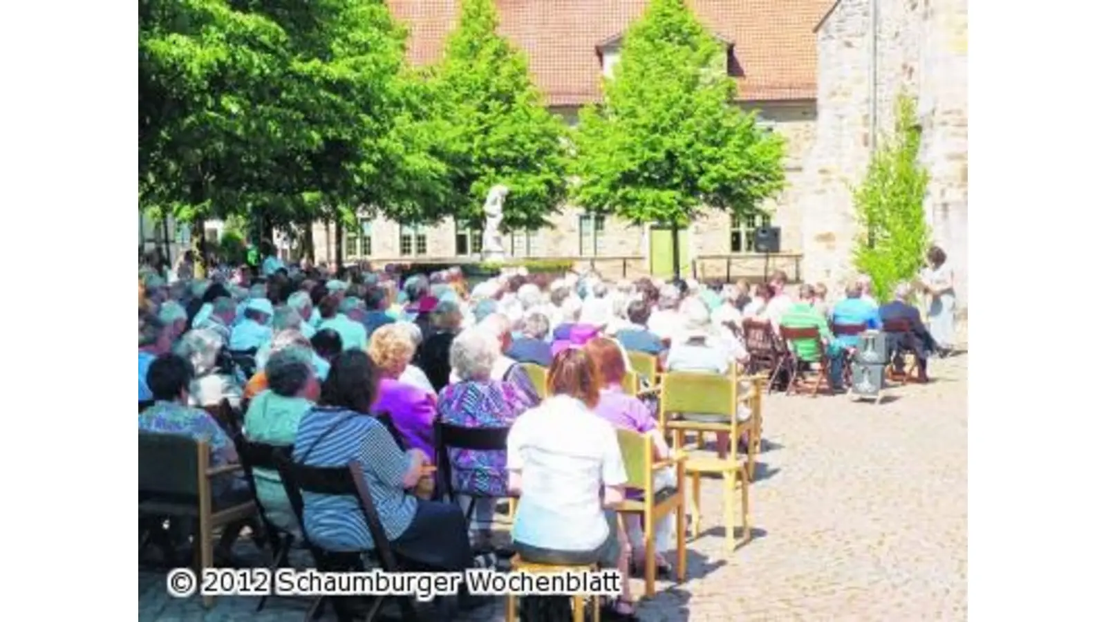 Alle Konfessionen sind unter einem Dach vereint (Foto: km)