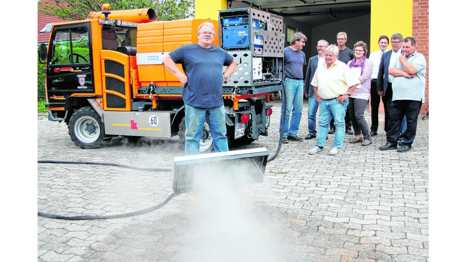 Neues System verbrüht Unkraut (Foto: bb)