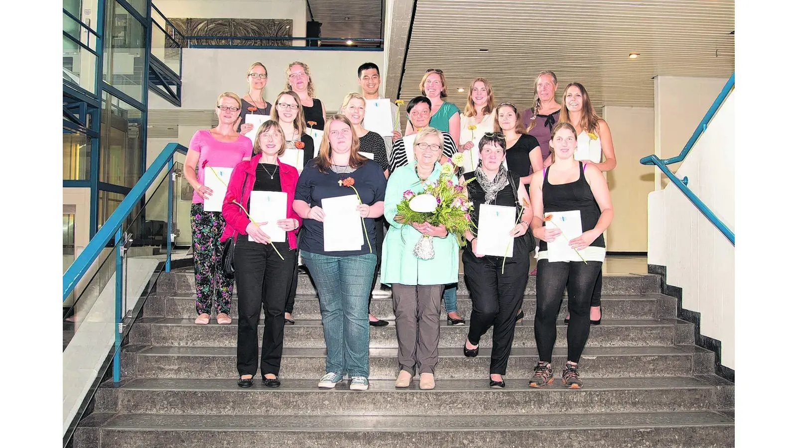 Zertifikate für alle Teilnehmer überreicht (Foto: mk)