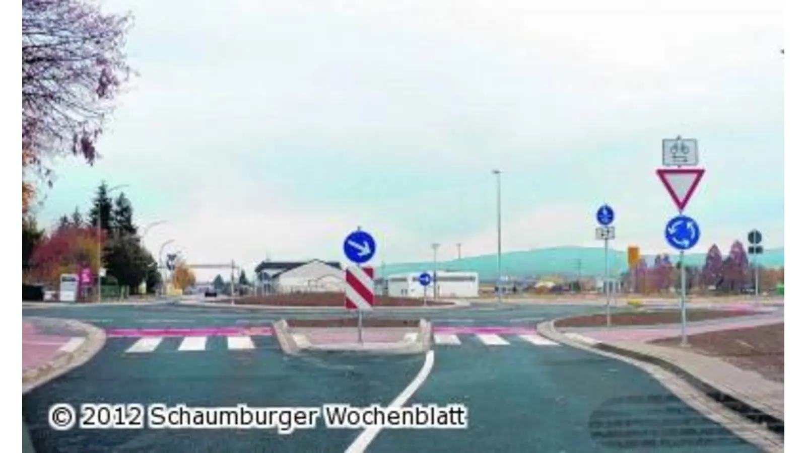 Kreisel sorgt für Diskussionen (Foto: km)