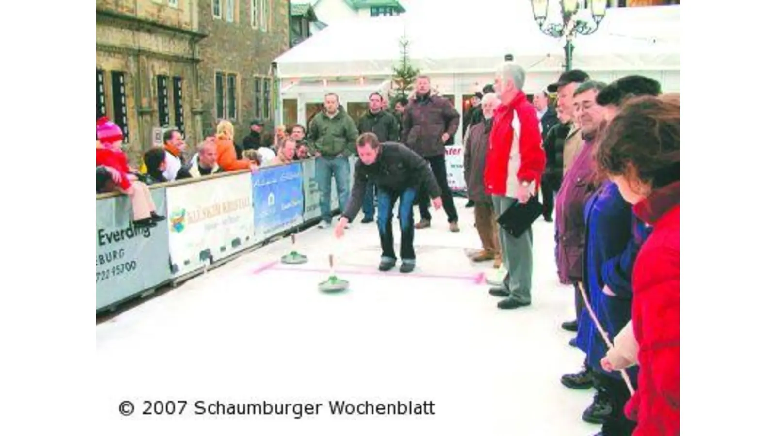 Zum Eisstockschießen jetzt anmelden (Foto: hb)