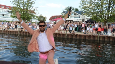 Immer einen lockeren Spruch auf den Lippen: Ruven Rintelmann versteht es vortrefflich, die Besucher in „Rage“ zu bringen.  (Foto: gi)