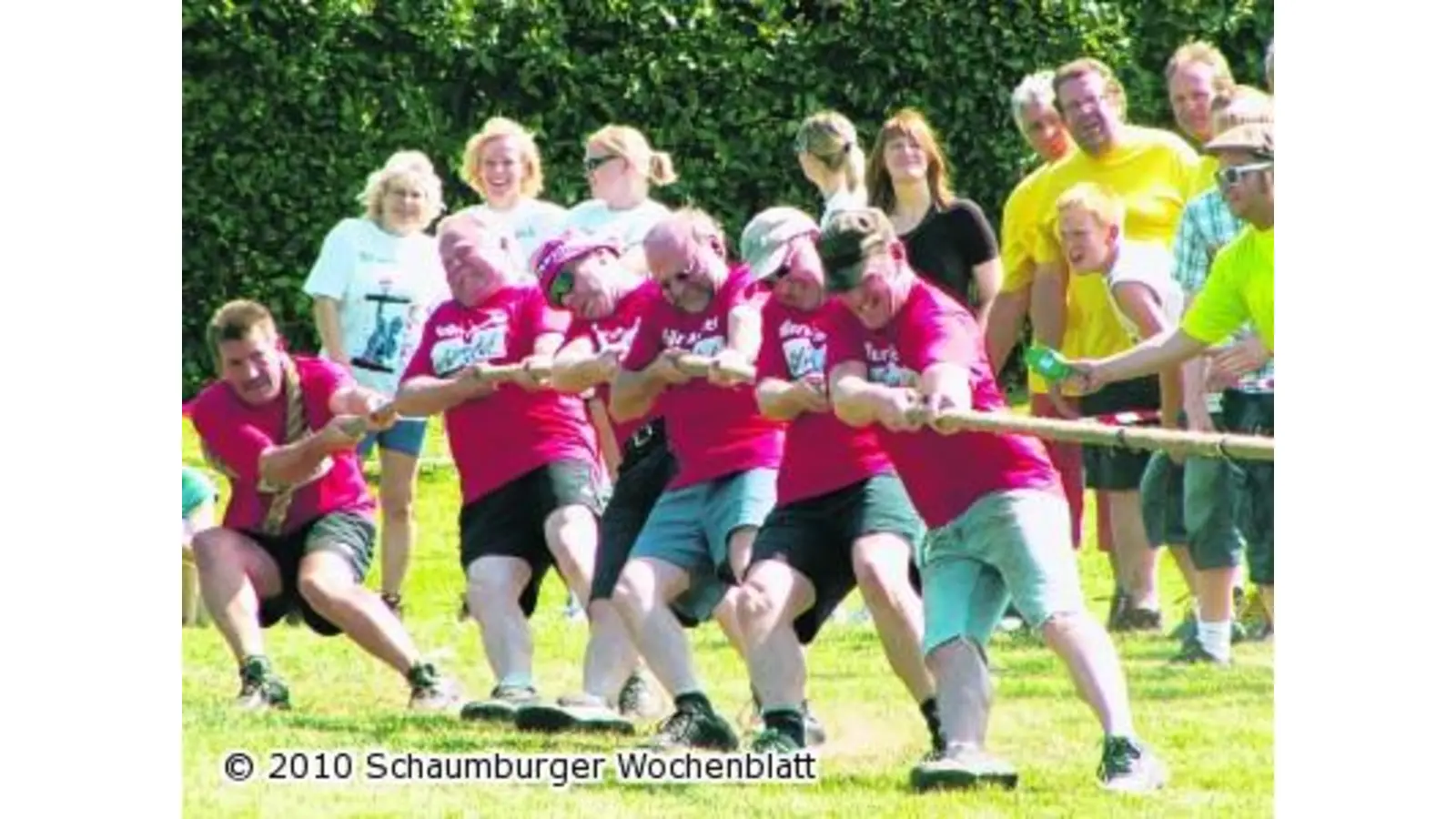 Tauziehen und Picknick im Kurpark (Foto: red)