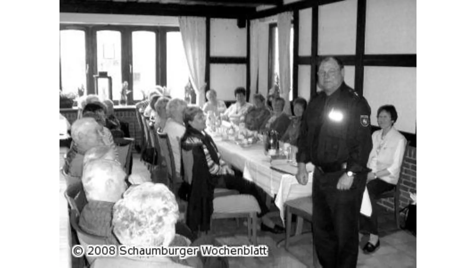 Frühstück und Infos auf den Tisch gebracht (Foto: red)