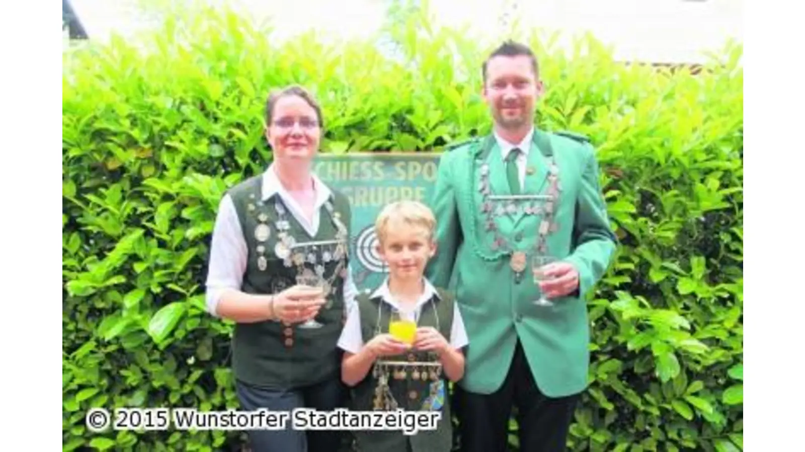 Schießsportgruppe in Familienhand (Foto: gi)