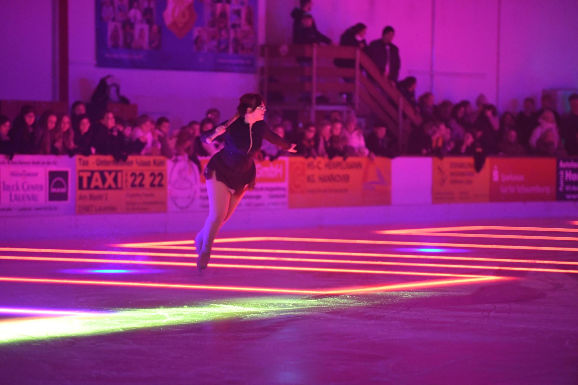 Eishalle Lauenau 2005 Saisoneröffnung. (Foto: nd)