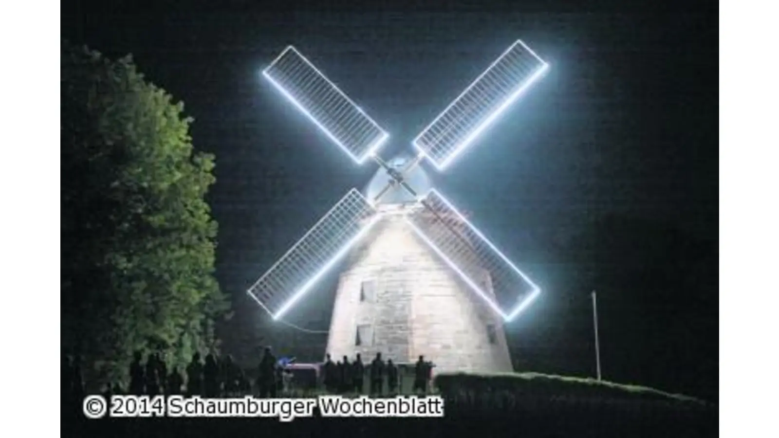 Das Wahrzeichen wird ins rechte Licht gerückt (Foto: bb)