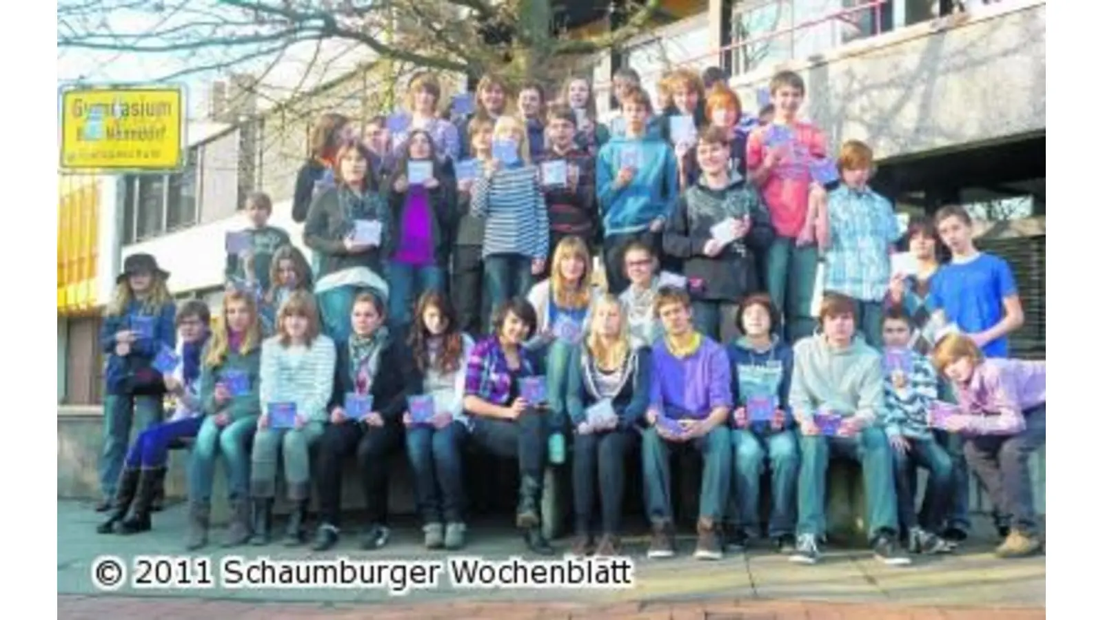 Erste CD macht alle stolz (Foto: red)