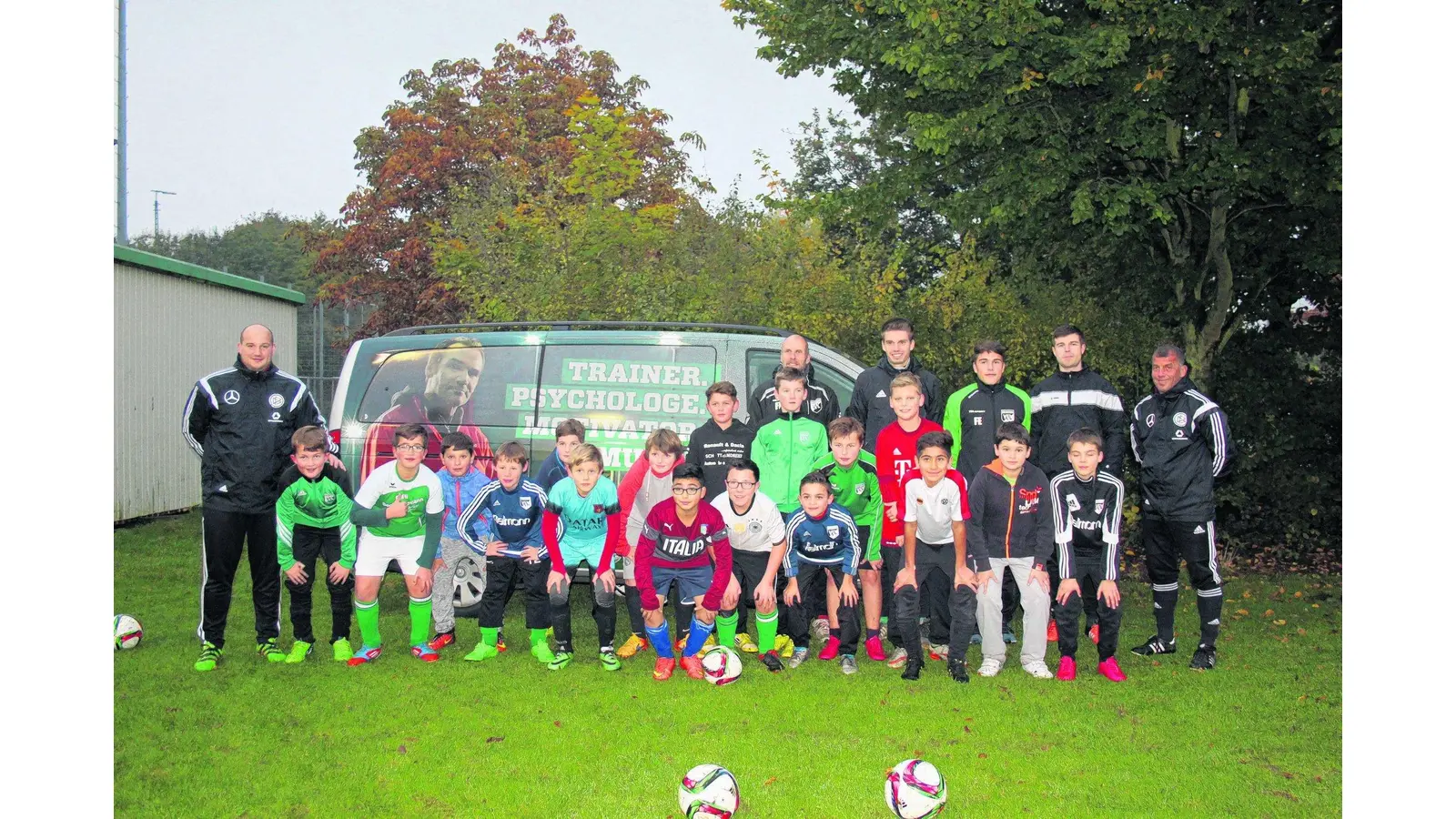 Das DFB-Mobil macht Station bei den Kickern vom VfL Bückeburg (Foto: ha)