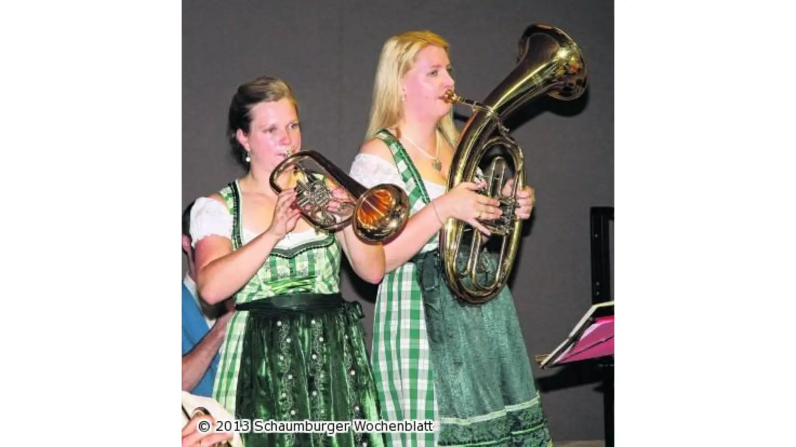 Musikgruppen locken Besucher (Foto: wtz)