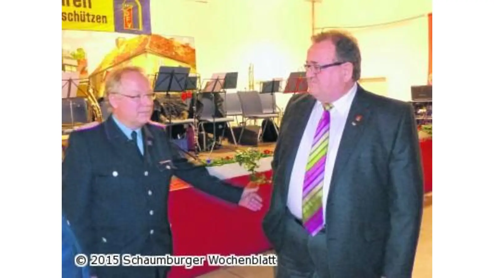 Wehr würdigt Verdienste (Foto: al)