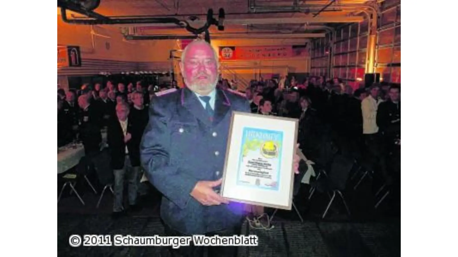 Karl-Heinz Nolte ist jetzt Ehrenmitglied der Wehr (Foto: pd)