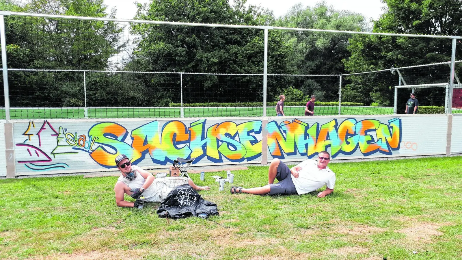 Der Fußballkäfig hat ein neues Gesicht (Foto: gi)