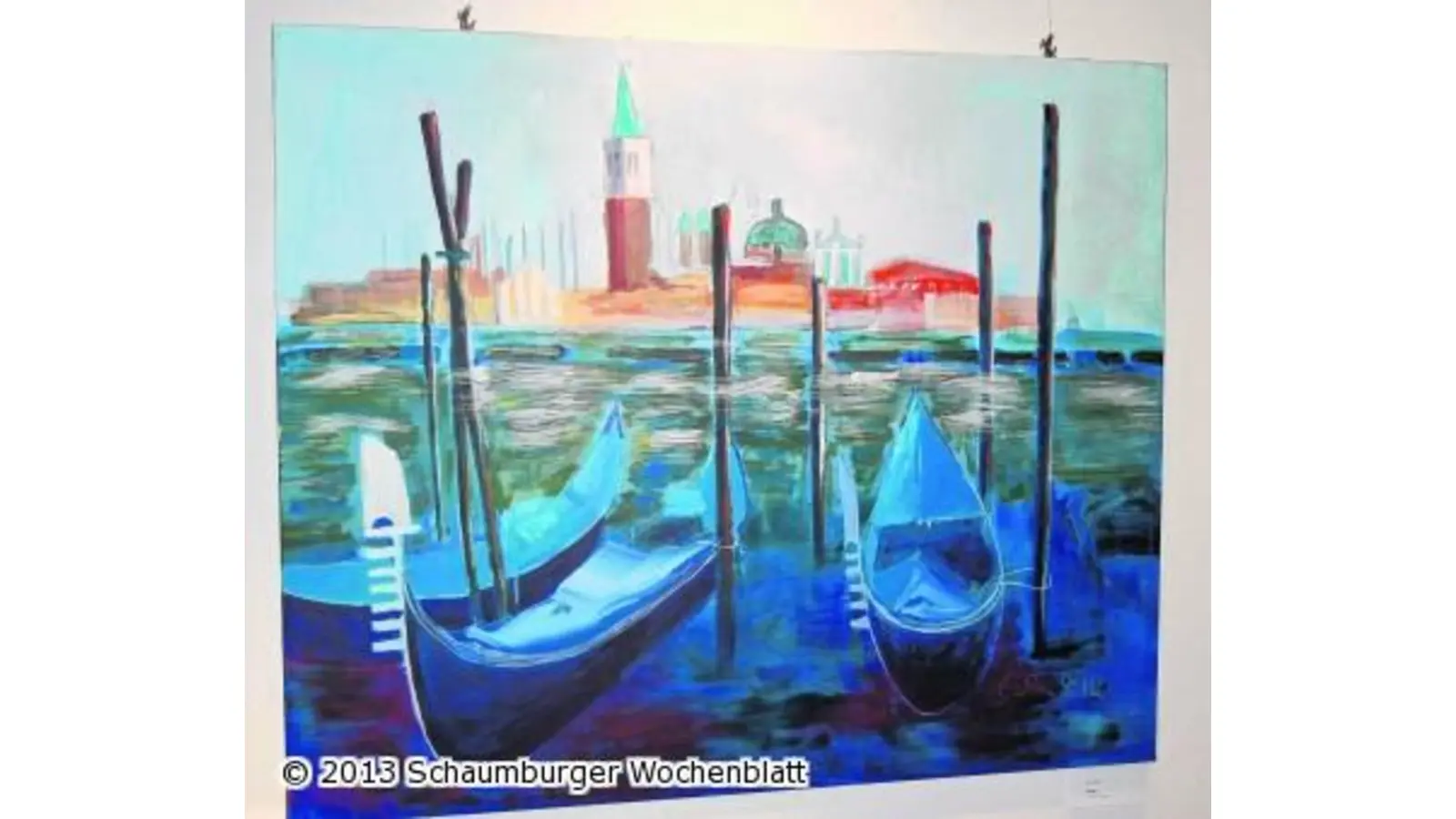 Großformatige Bilder in leuchtenden Farben (Foto: red)