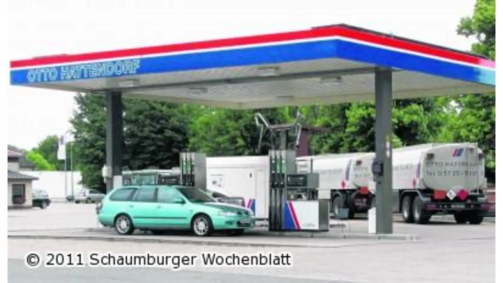 Das Kreuz mit dem Kreuz auf dem Ortsschild (Foto: red)
