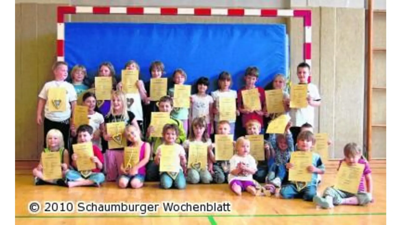 Urkunden und Lebkuchenherzen (Foto: red)
