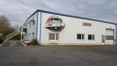 Die Halle des ehemaligen Unternehmens „Zinser Metallbau” ist an die Stadt Rinteln verkauft. Hier wird das Feuerwehr Logistikzentrum entstehen. <br> (Foto: ste)