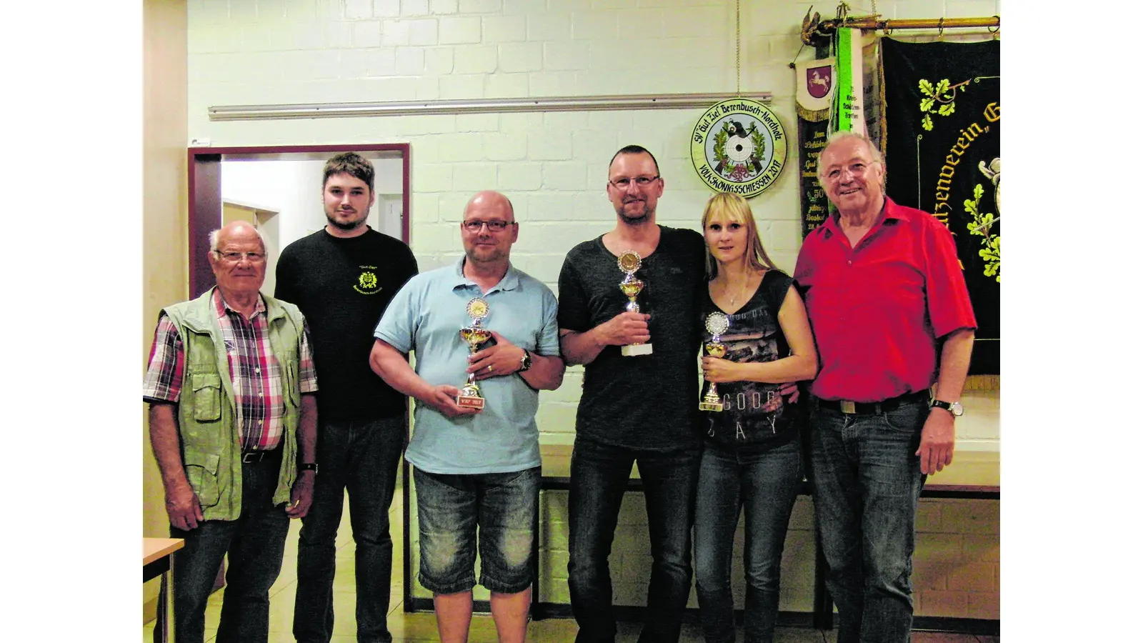 Maibaumfreunde gewinnen (Foto: jb)