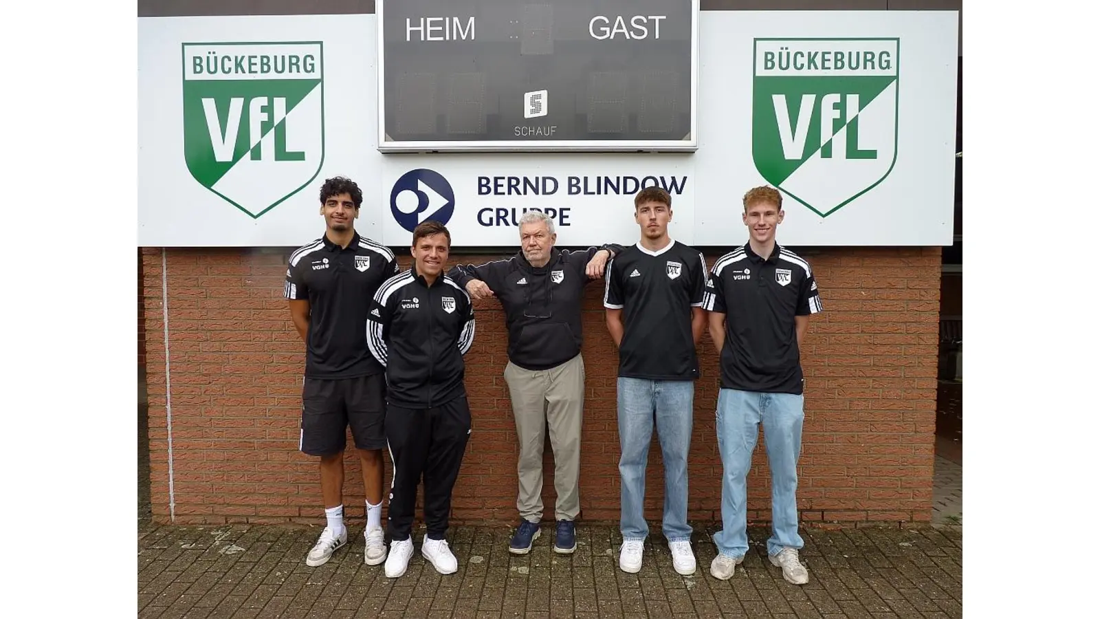 Foto:V.l.n.r.: Sami Harkat, Til Mosler, Wolfgang Keusch, Max Pöhler und Lennart Schulz (Foto: privat)