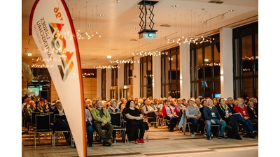 Bei der ersten Informationsveranstaltung hat sich gezeigt, wie groß das Interesse bereits ist. Viele weitere helfende Hände sind sehr willkommen. (Foto: Marie-Christin Pratsch)