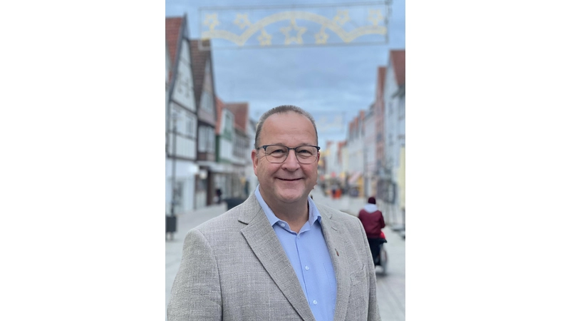 Heiko Tadge will als Kandidat der CDU in den Wahlkampf um das Amt des Stadthäger Bürgermeisters gehen.  (Foto: privat)