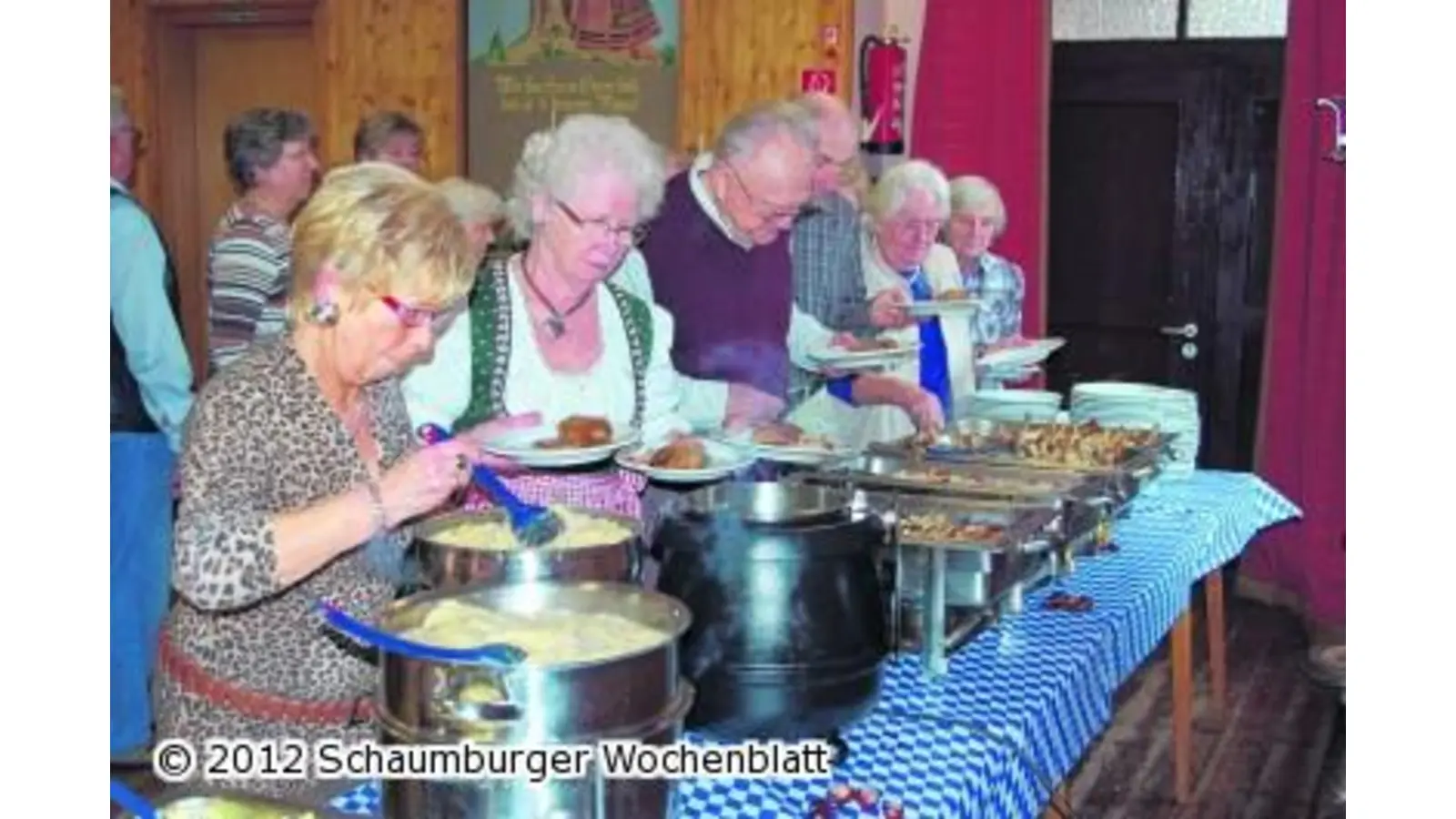 Mitglieder zeigen Interesse am Oktoberfest (Foto: red)