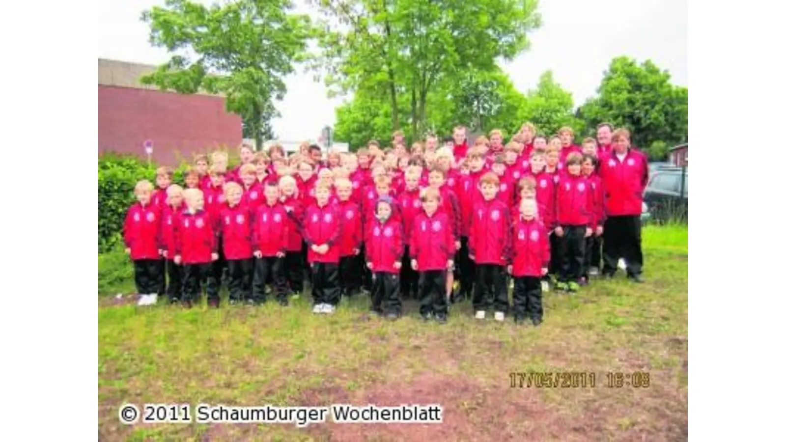 Neue Trainingsanzüge (Foto: red)