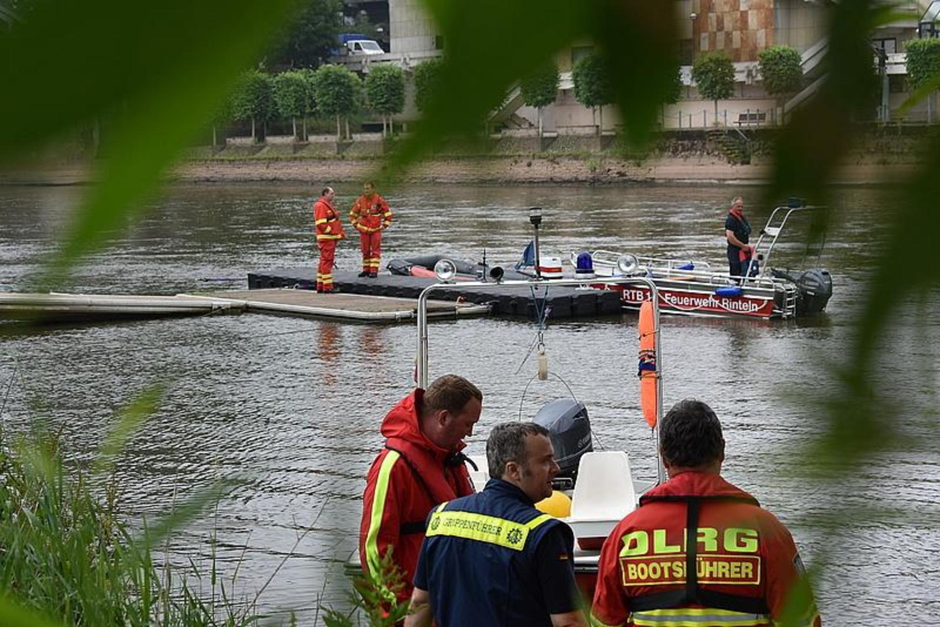 Die Weser wird zum Schauplatz für Vorführungen. (Foto: THW Bückeburg)