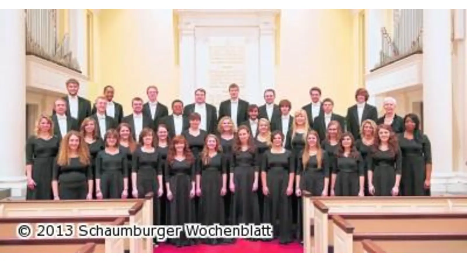 US-Studentenchor singt in der Stadtkirche Bückeburg (Foto: red)