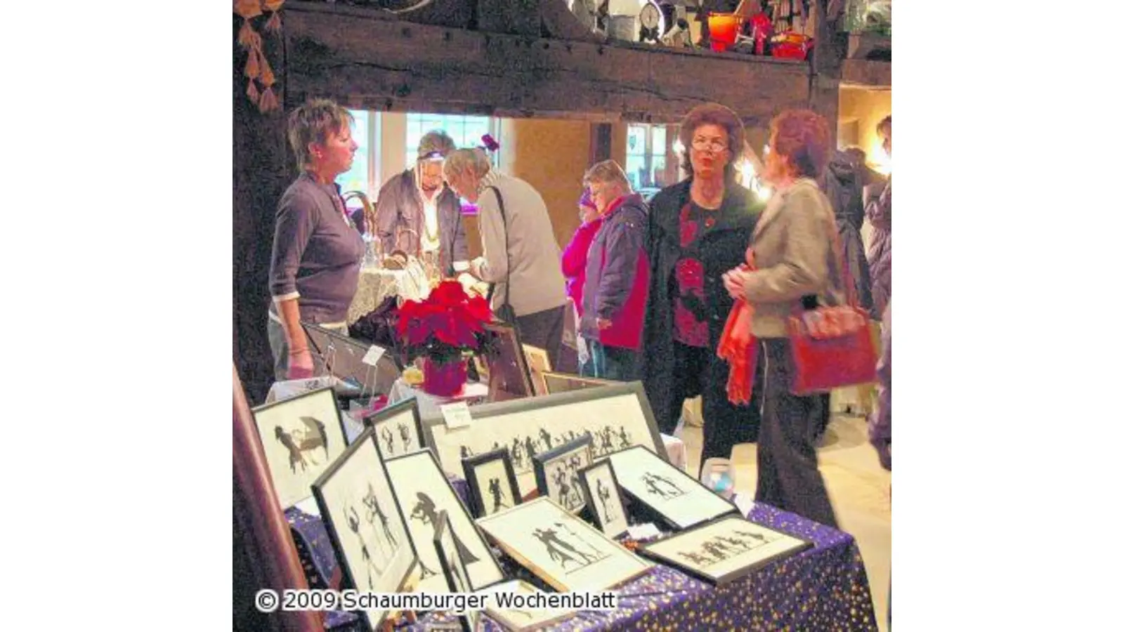 Filigranes Kunsthandwerk zwischen dicken Eichenbalken (Foto: wtz)