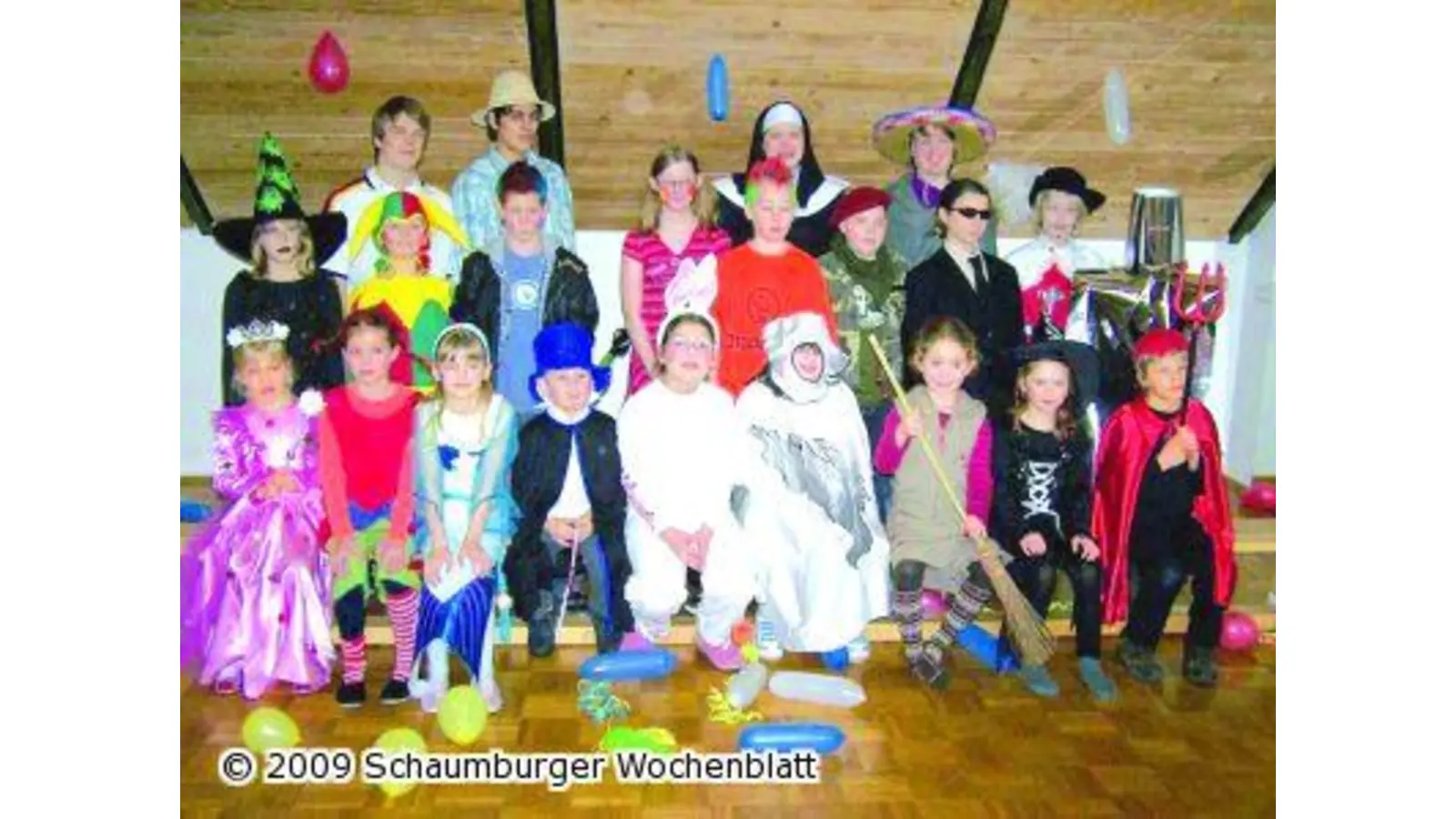 DLRG feiert gemeinsam Karneval (Foto: red)