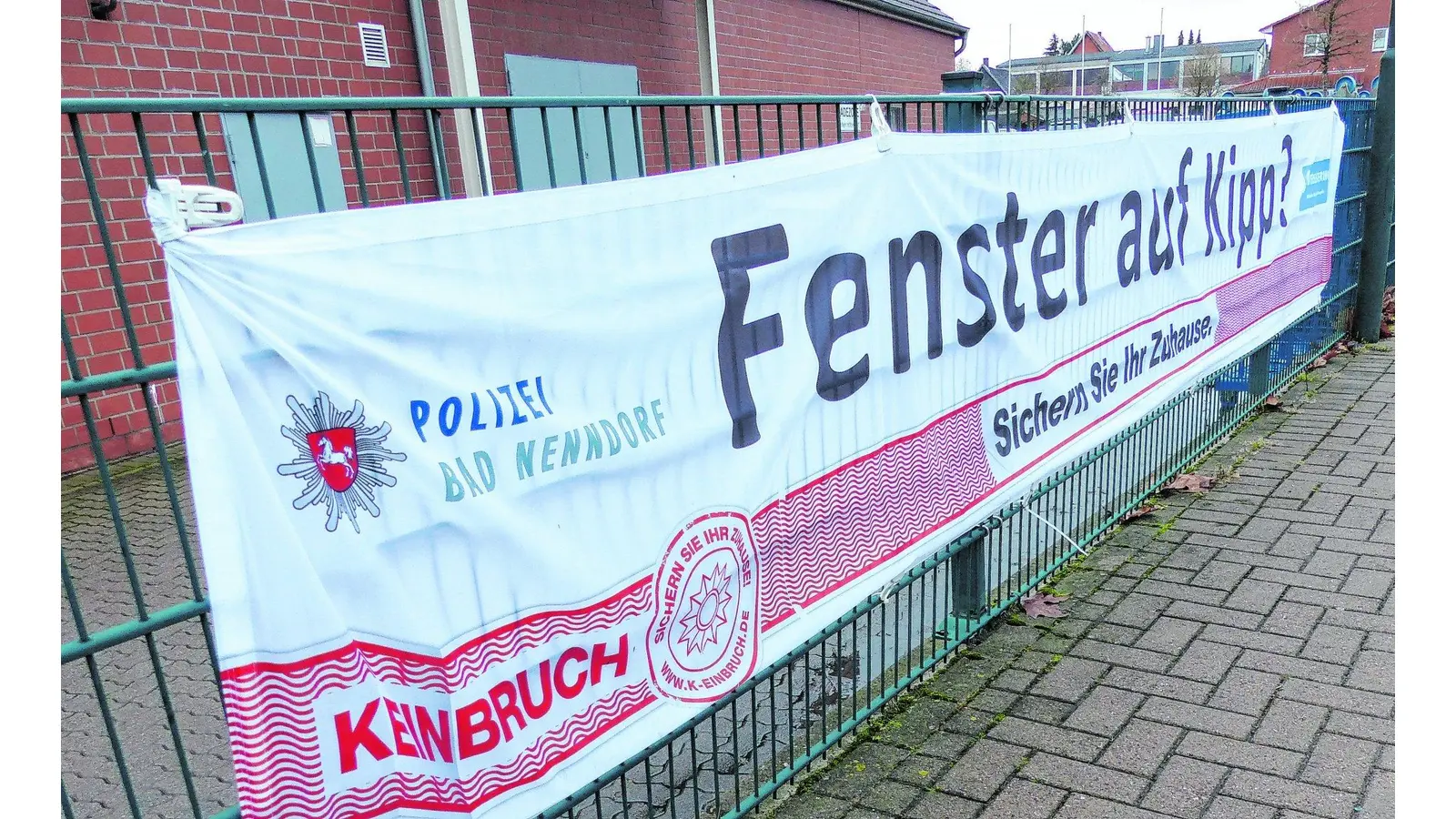 Dunkle Häuser locken unliebsame Gäste an (Foto: al)