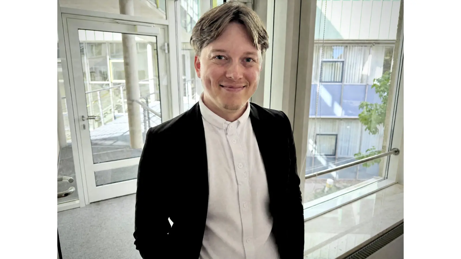 Pastor Thimo Beier tritt die Pfarrstelle in der evangelischen St. Jacobi-Kirchengemeinde in Rodenberg an.  (Foto: Evangelikon)
